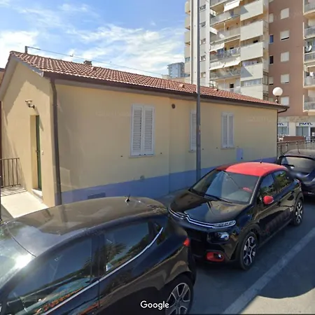 Indipendente Casa de Férias *